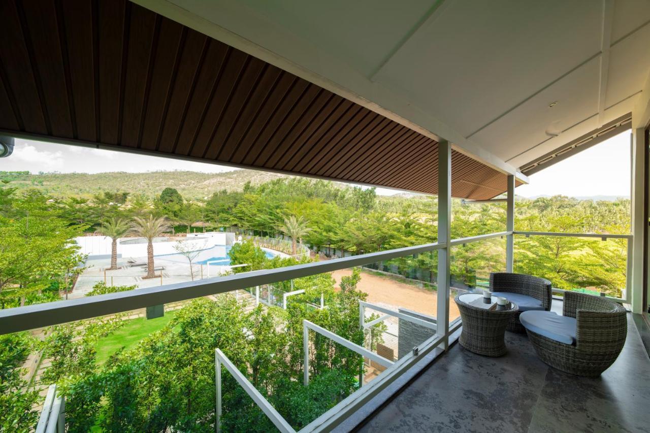 Global Village Luxury Resorts Chikmagalur Exterior photo